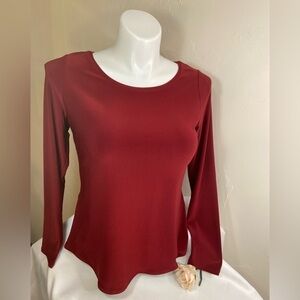 Roz & Ali~Deep Red Soft Scoop Neck Pullover Top~Heavy Poly-Spandex Blend~Size M